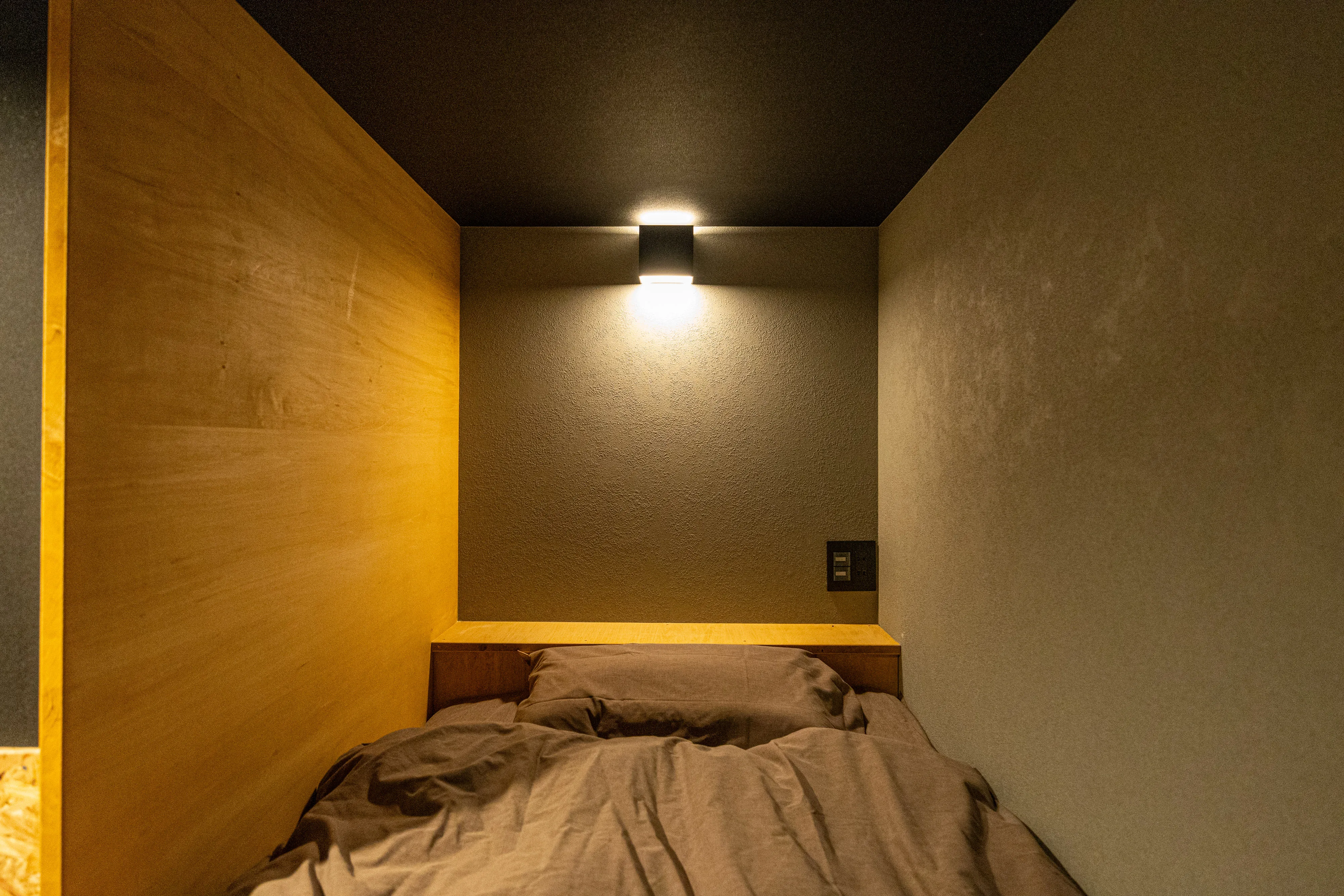 ドミトリー サムネイル2